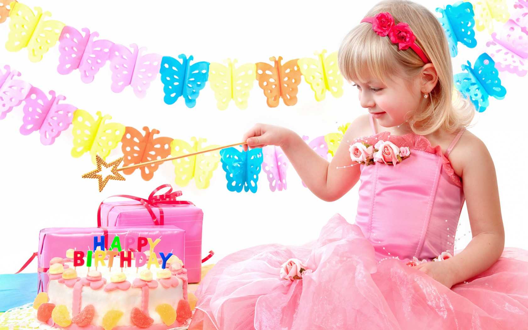 Что подарить девочке на 4 года: лучшие идеи ко дню рождения