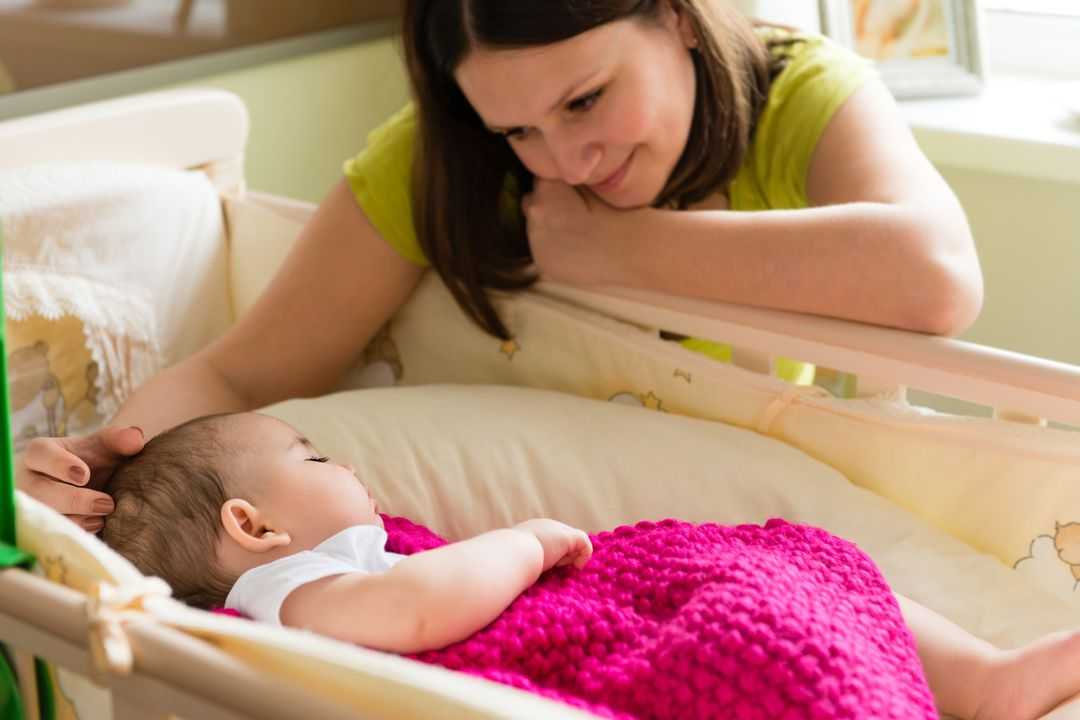 Укачивание ребенка перед сном  важнейший процесс для нормального развития малыша Для ребенка такие ощущения  самые естественные и жизненно необходимые