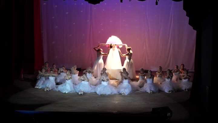 Танец снежинок - хореографический ансамбль вдохновение