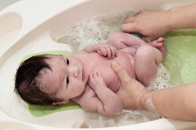 Уход за новорожденными: сестринский процесс и рекомендации о том, как ухаживать за мальчиком или девочкой в первый месяц жизни