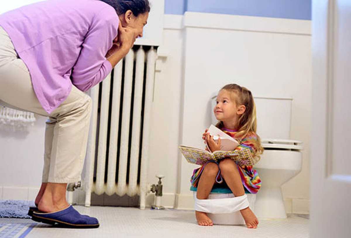 Психологический запор у ребенка: почему он боится какать, как помочь преодолеть страх ходить в туалет «по-большому»