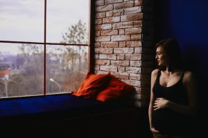 Беременность и зависимость мужа: как защитить ребенка и сохранить семью