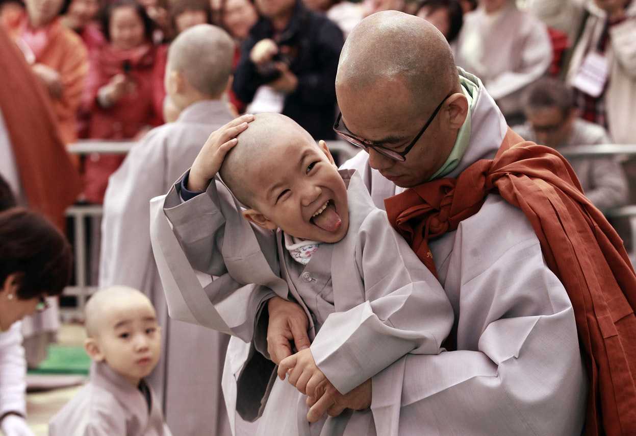 Традиции воспитания детей в буддизме