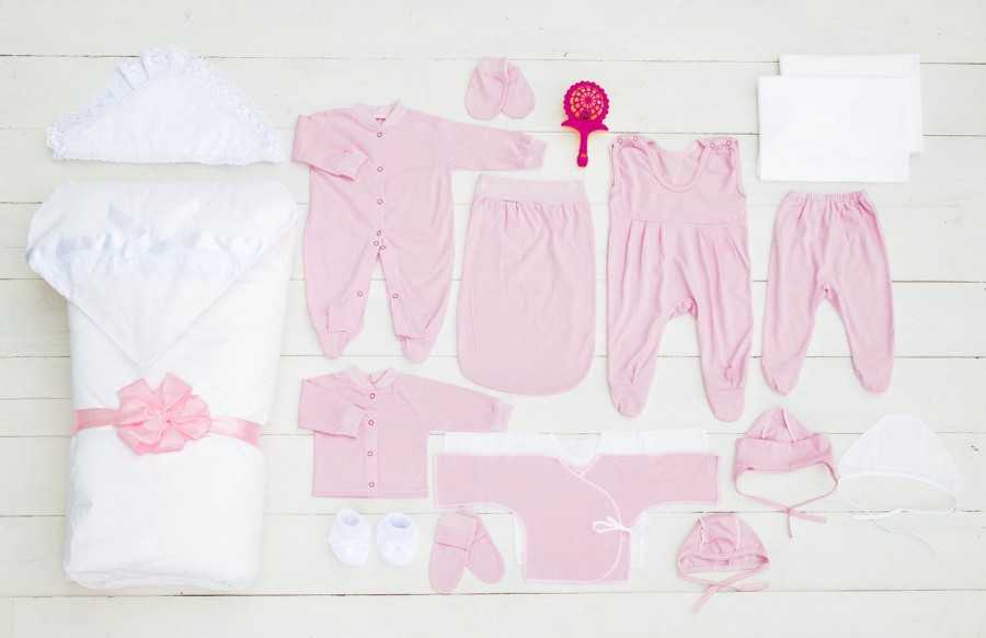 Какую одежду новорожденному взять в роддом: советы с фото из личного опыта