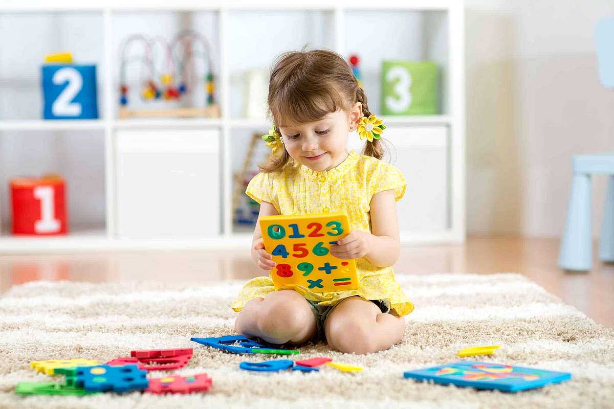 Развитие ребенка 4 лет: программа игр и занятий, речевое, сенсорное и физическое развитие, моторика, внимание