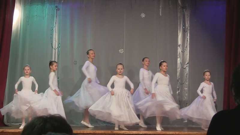 Танец на новый год средняя группа - хореографический ансамбль вдохновение