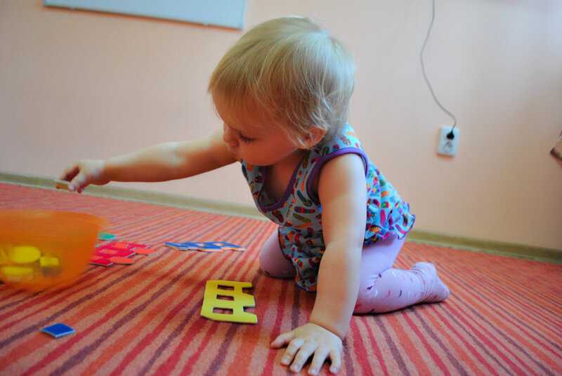 Игры с ребенком в 9-12 месяцев   | материнство - беременность, роды, питание, воспитание