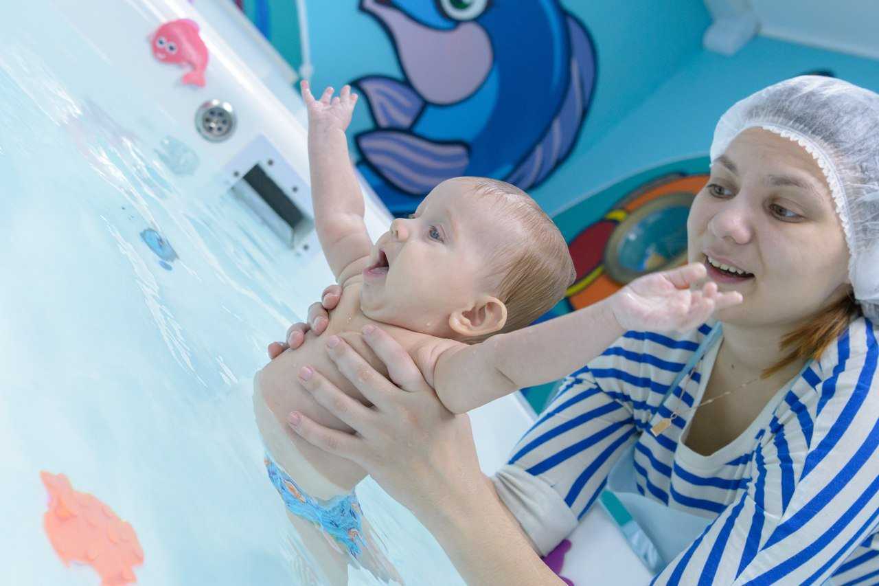 Польза плавания для детей: чем полезно и с какого возраста