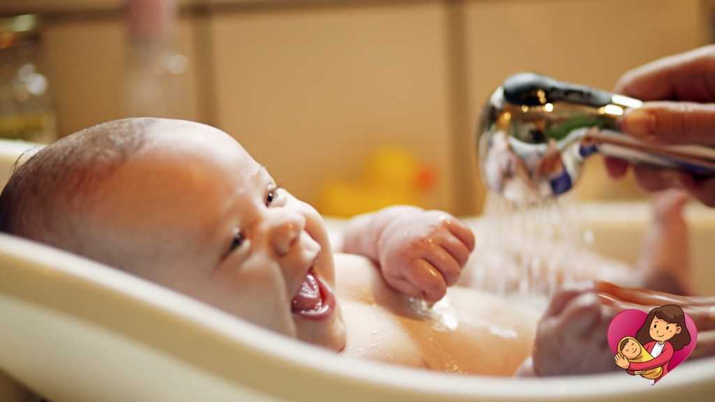 Ребенок в первый месяц своей жизни — важные особенности развития и правильный уход