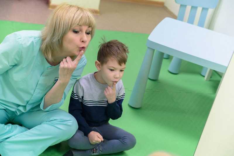 Стимуляция активной речи у детей раннего возраста с дцп