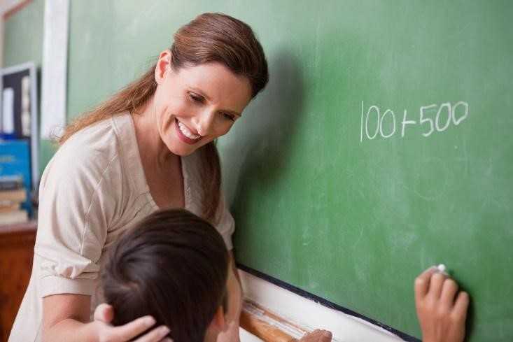 Какие педагоги нравятся ученикам: 10 важных качеств, которые характеризуют хорошего учителя