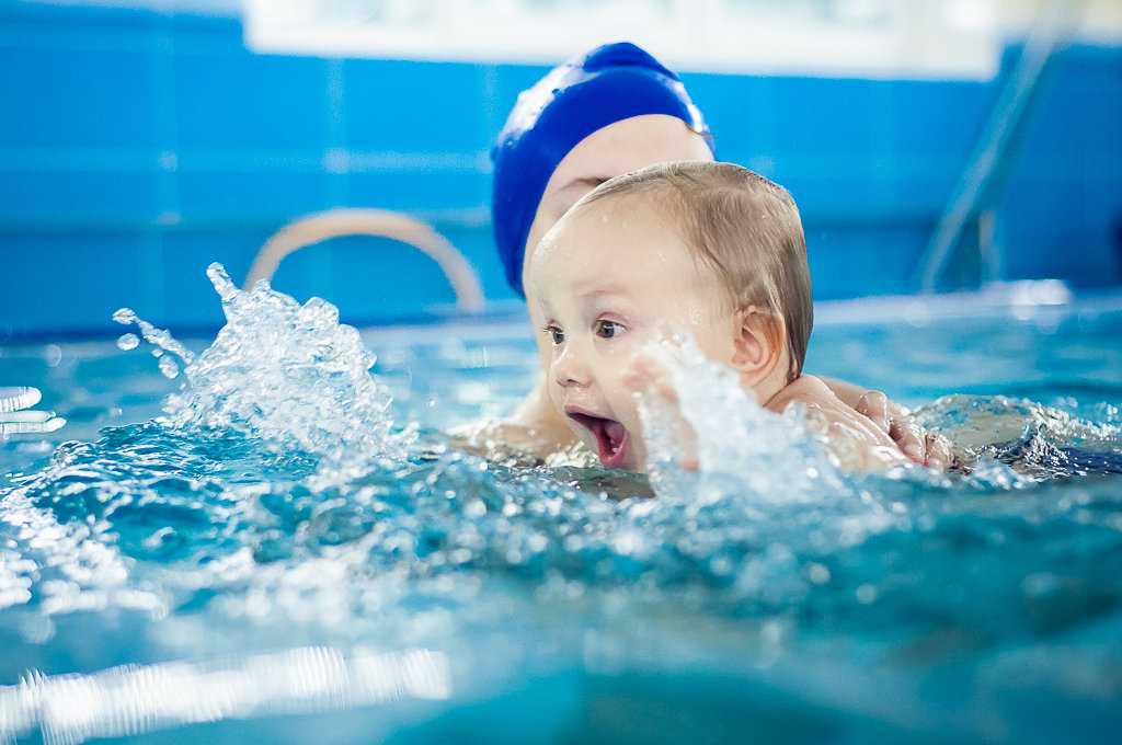 Как научиться плавать стилем брасс: программа для самостоятельного обучения