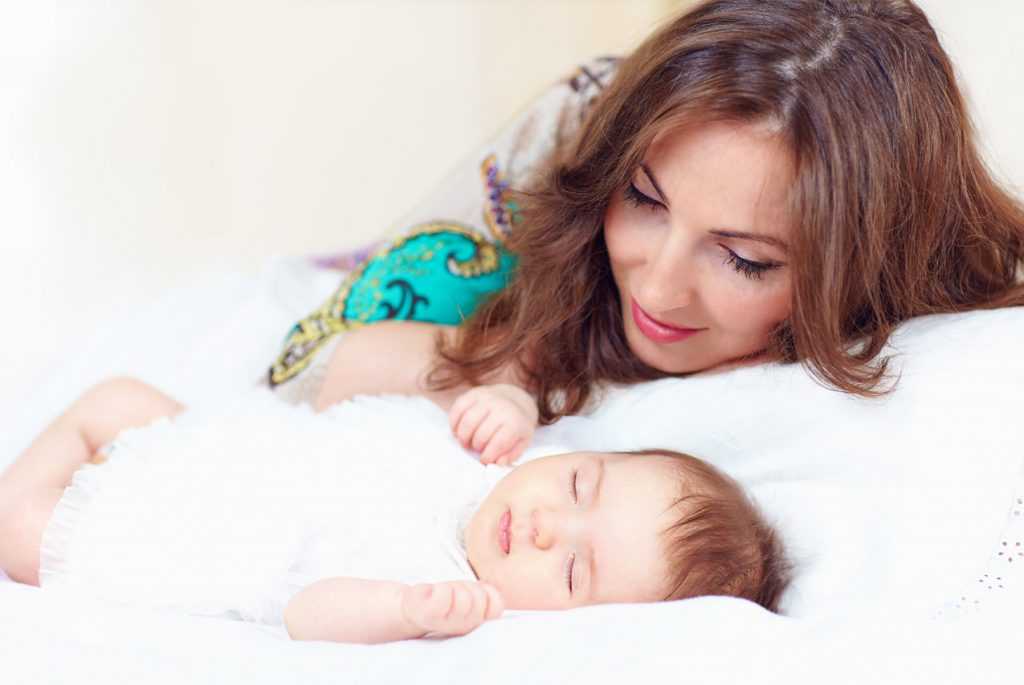 Как отучить ребенка спать с родителями, как приучить ребенка спать в своей кровати
