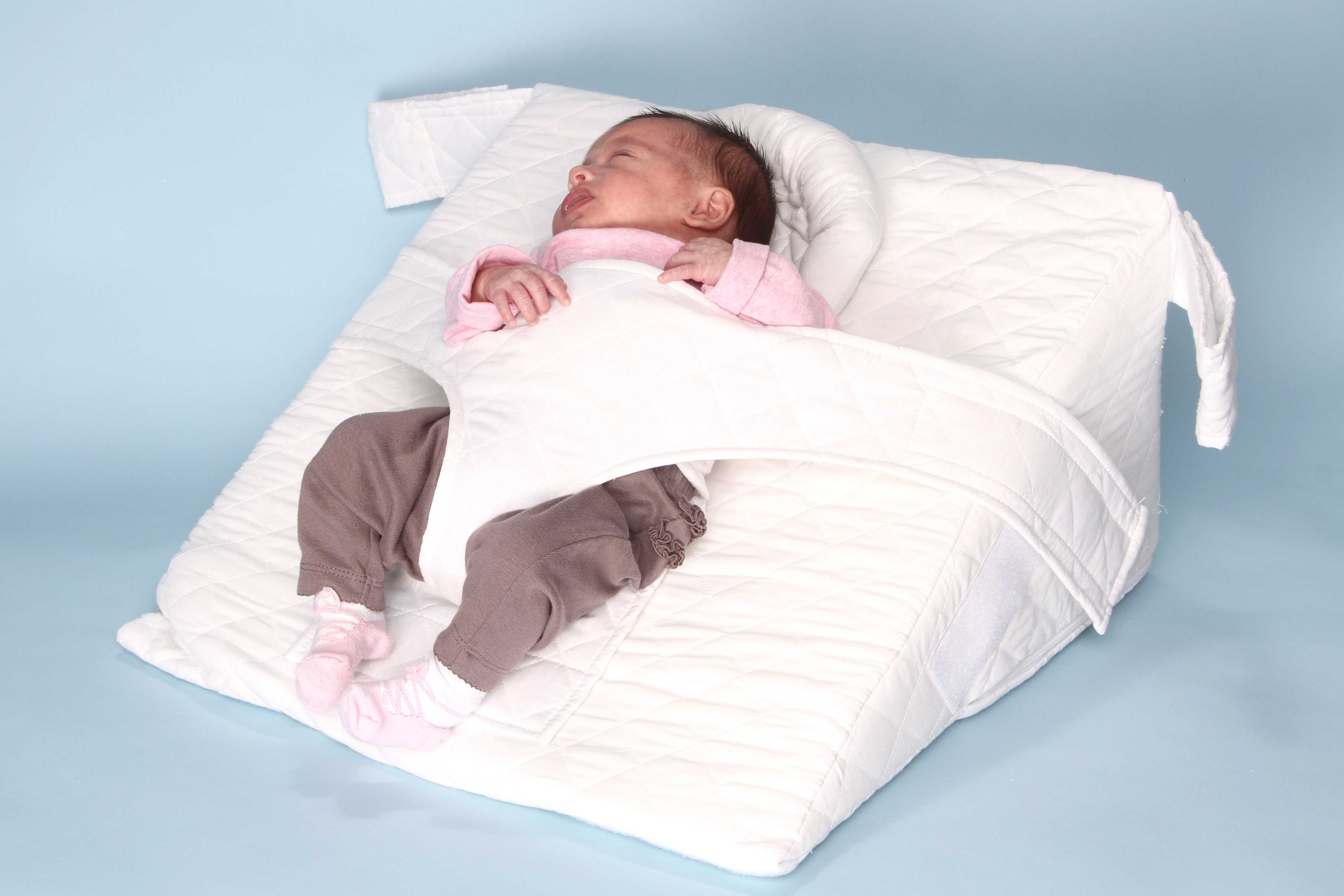 Как выбрать подушку для ребенка: правила здорового сна