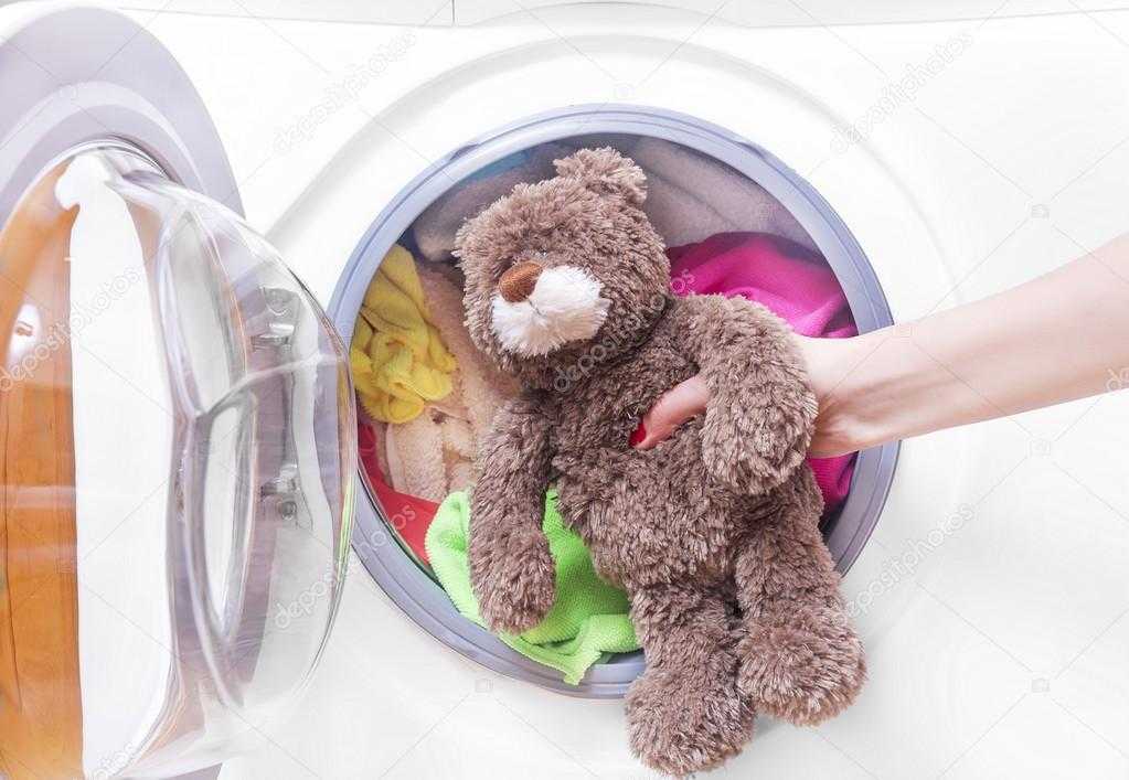 Как постирать большие мягкие игрушки в стиральной машине автомат - портал "хозяйке на заметку"