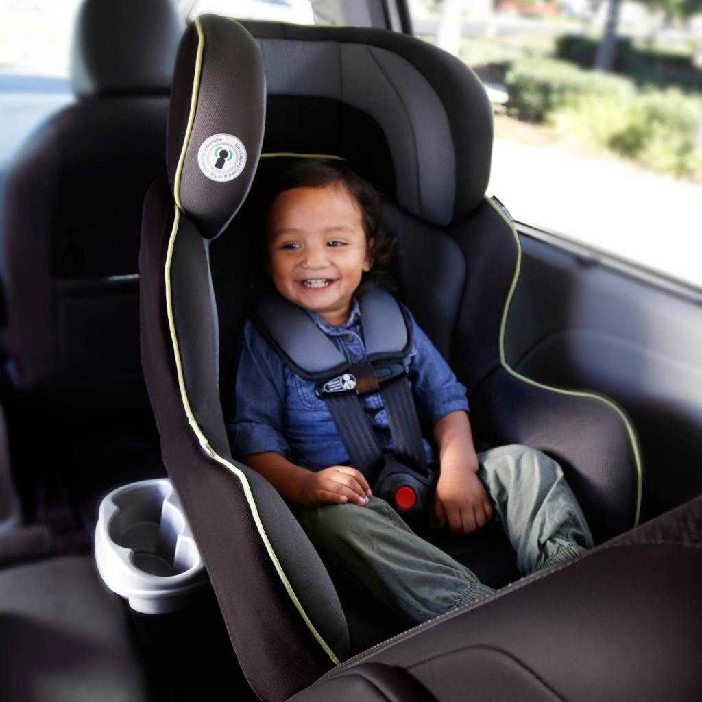 Как выбрать автокресло для ребенка от 6 месяцев? какое лучше до 3 лет, детское автомобильное кресло