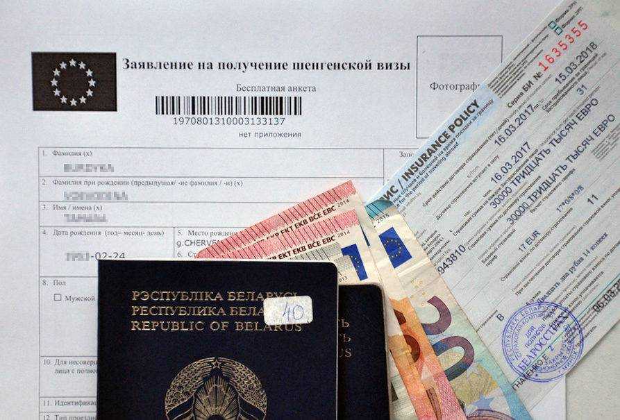 Выезд ребенка за границу в 2021 году - документы и требования
