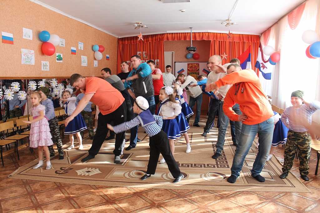 Спортивный досуг с родителями и детьми «богатыри земли русской», посвященный 23 февраля