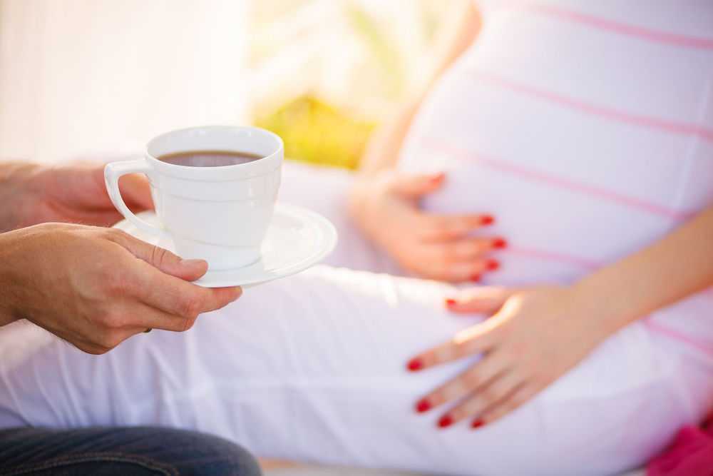 Можно ли беременным пить кофе, вред и польза кофеина