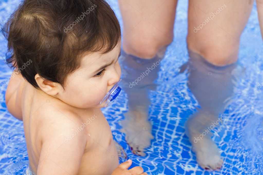 Что делать, если ребенок боится купаться в ванной?