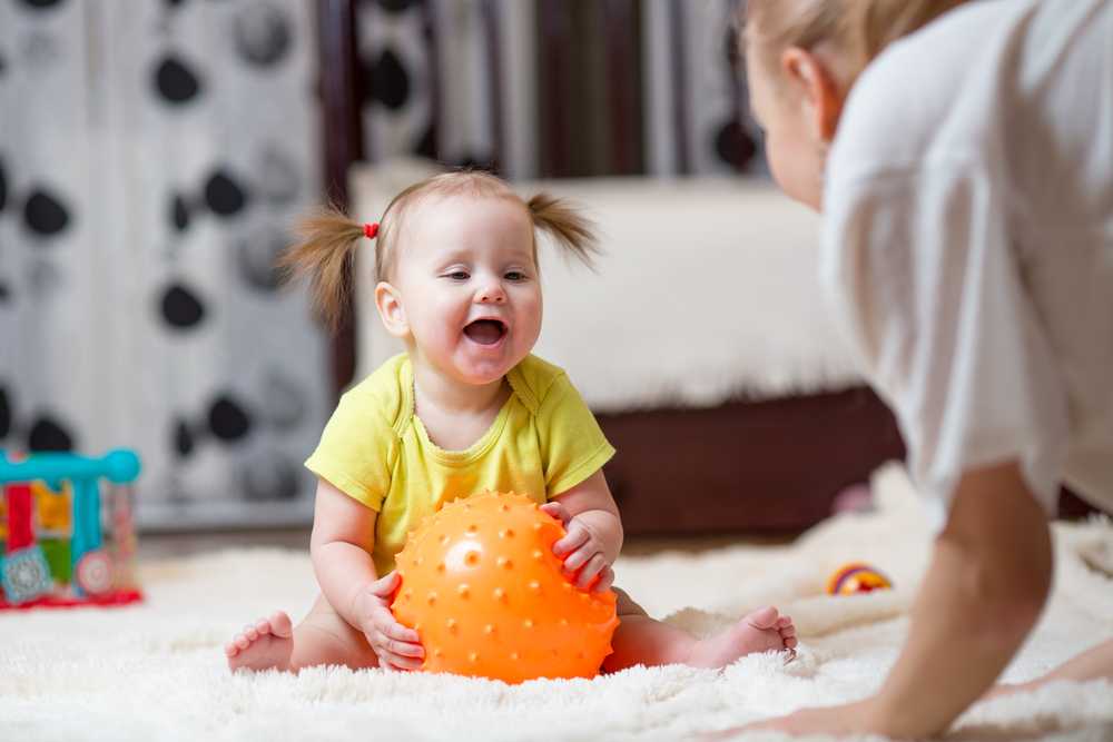 Как развивается ребенок в возрасте 1 год 10 месяцев – особенности физического, психологического и интеллектуального развития малыша в год и десять месяцев читайте на baragozik.ru